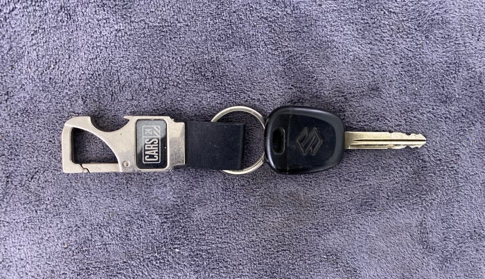 2017 Maruti OMNI E 8 STR, Petrol, Manual, 16,243 km, Key Close Up