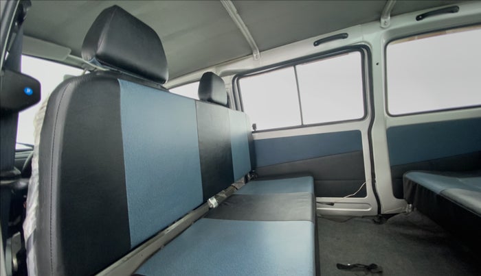 2017 Maruti OMNI E 8 STR, Petrol, Manual, 16,243 km, Third Seat Row ( optional )