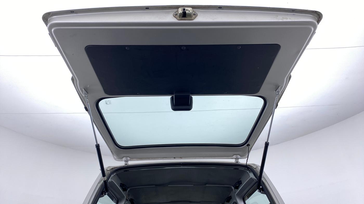2017 Maruti OMNI E 8 STR, Petrol, Manual, 16,243 km, Boot Door Open
