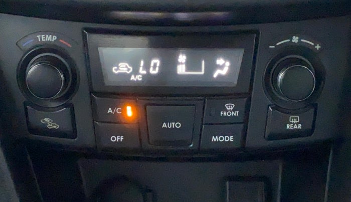 2017 Maruti Swift ZXI D, Petrol, Manual, 68,751 km, Automatic Climate Control