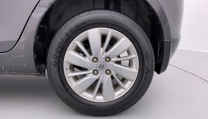 2017 Maruti Swift ZXI D, Petrol, Manual, 68,751 km, Left Rear Wheel