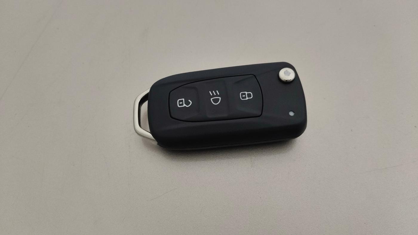 2015 Tata Zest XT PETROL, Petrol, Manual, 76,383 km, Key Close Up