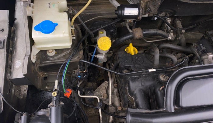 2018 Renault Kwid RXT 0.8 (O), Petrol, Manual, 24,128 km, Engine View - Right