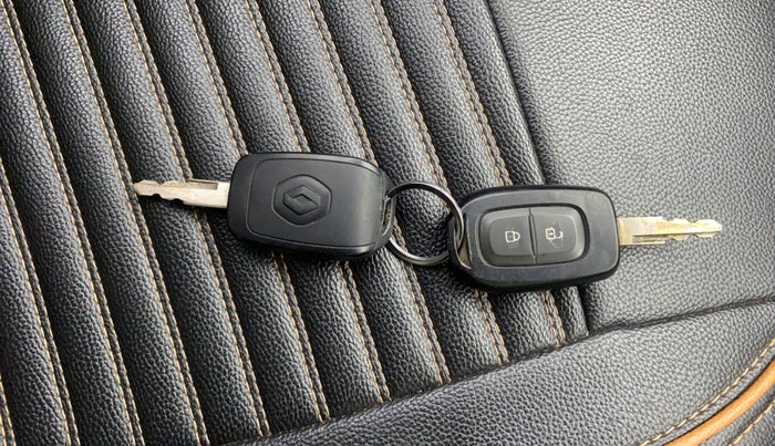 2018 Renault Kwid RXT 0.8 (O), Petrol, Manual, 24,128 km, Key Close Up