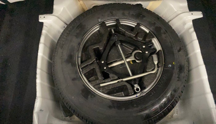 2020 Tata ALTROZ XE PETROL, Petrol, Manual, 33,190 km, Spare Tyre