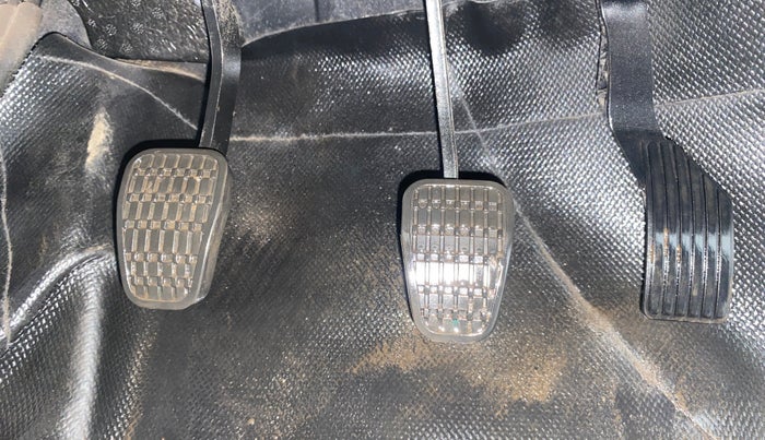 2020 Tata ALTROZ XE PETROL, Petrol, Manual, 33,190 km, Pedals