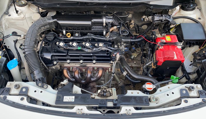 2020 Maruti Swift VXI, Petrol, Manual, 1,37,620 km, Engine View