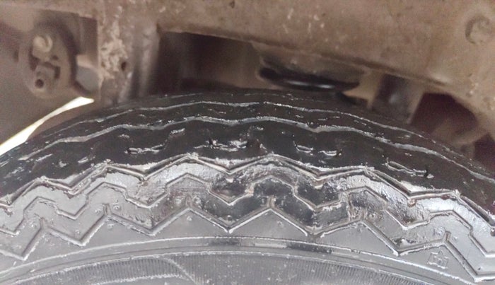 2015 Maruti Alto 800 LXI, Petrol, Manual, 34,978 km, Right Rear Tyre Tread