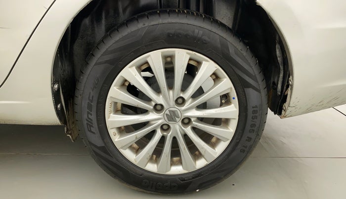 2017 Maruti Ciaz ZXI AT, Petrol, Automatic, 1,02,302 km, Left Rear Wheel