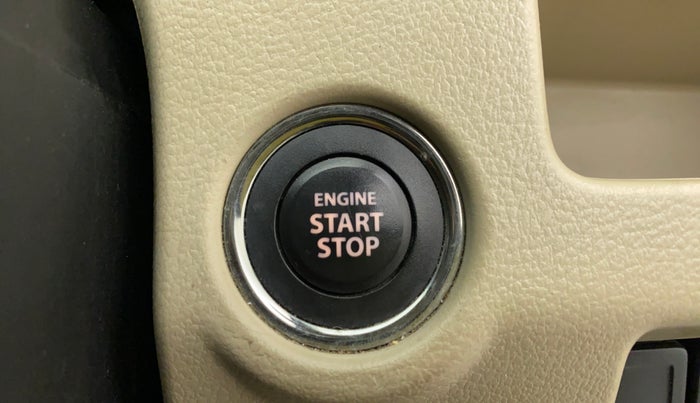 2017 Maruti Ciaz ZXI AT, Petrol, Automatic, 1,02,302 km, Keyless Start/ Stop Button