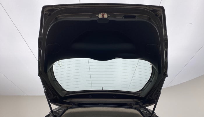 2018 Honda WR-V 1.5 i-DTEC VX MT, Diesel, Manual, 37,705 km, Boot Door Open