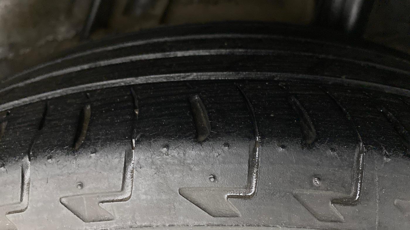 2018 Honda WR-V 1.5 i-DTEC VX MT, Diesel, Manual, 37,705 km, Left Rear Tyre Tread