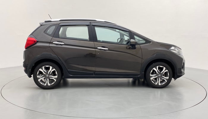 2018 Honda WR-V 1.5 i-DTEC VX MT, Diesel, Manual, 37,705 km, Right Side View