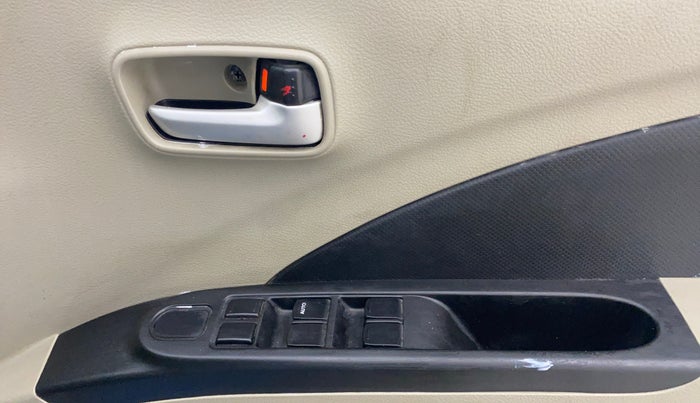 2014 Maruti Celerio VXI AMT, Petrol, Automatic, 1,03,839 km, Driver Side Door Panels Control