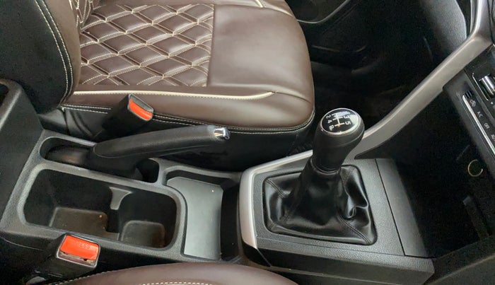 2022 Maruti BREZZA VXI SMART HYBRID, Petrol, Manual, 24,059 km, Gear Lever