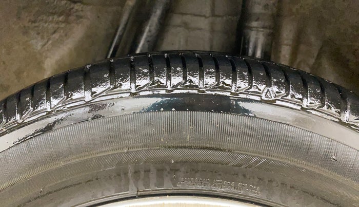 2017 Honda Jazz 1.2L I-VTEC V, Petrol, Manual, 44,959 km, Left Rear Tyre Tread