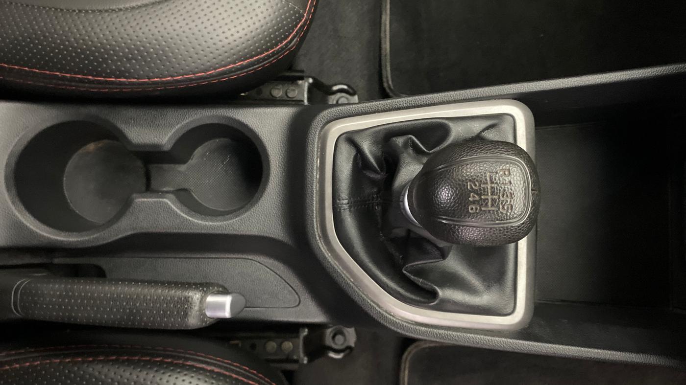 2016 Hyundai Creta E PLUS 1.6 PETROL, Petrol, Manual, 61,202 km, Gear Lever
