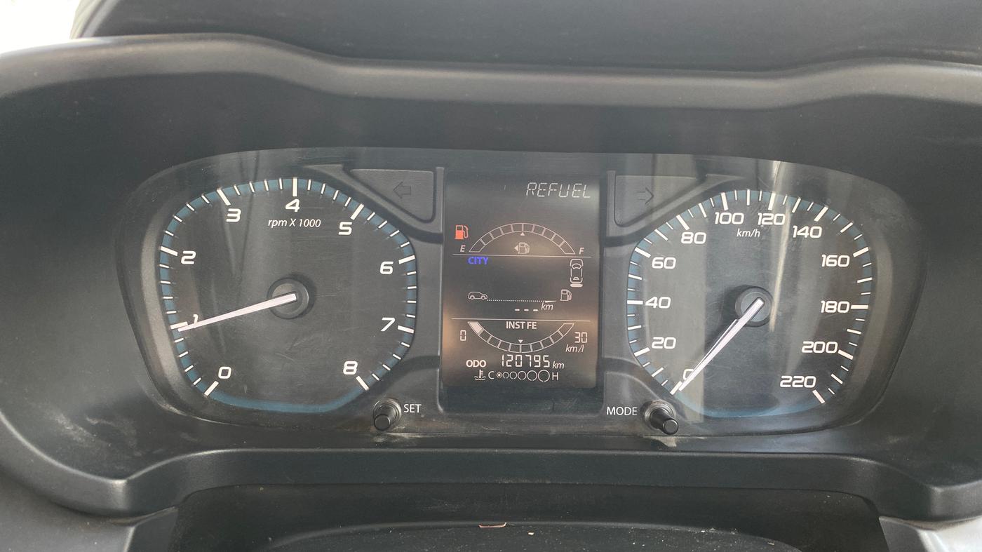 2020 Tata ALTROZ XM PETROL, Petrol, Manual, 1,20,795 km, Odometer Image