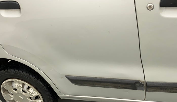 2010 Maruti Wagon R 1.0 LXI, Petrol, Manual, 67,394 km, Right rear door - Slightly dented