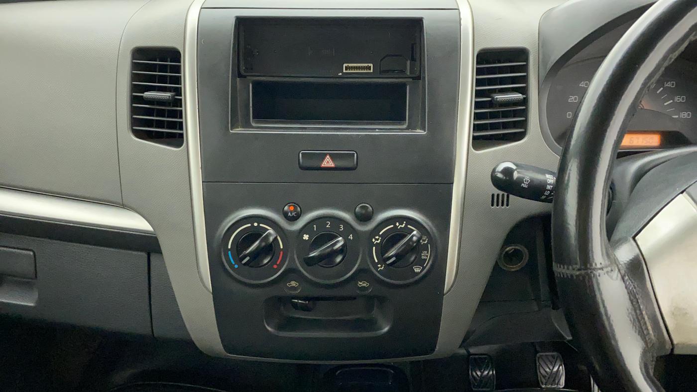 2010 Maruti Wagon R 1.0 LXI, Petrol, Manual, 67,394 km, Air Conditioner