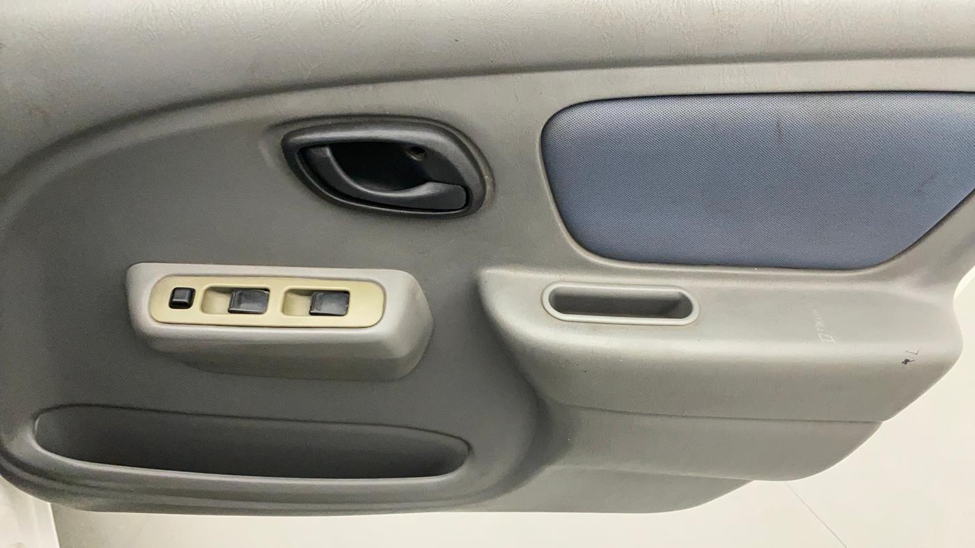 2010 Maruti Alto K10 VXI, Petrol, Manual, 55,500 km, Driver Side Door Panels Control