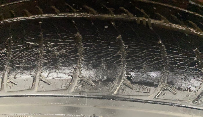 2016 Maruti Celerio VXI AMT, Petrol, Automatic, 55,781 km, Right Front Tyre Tread