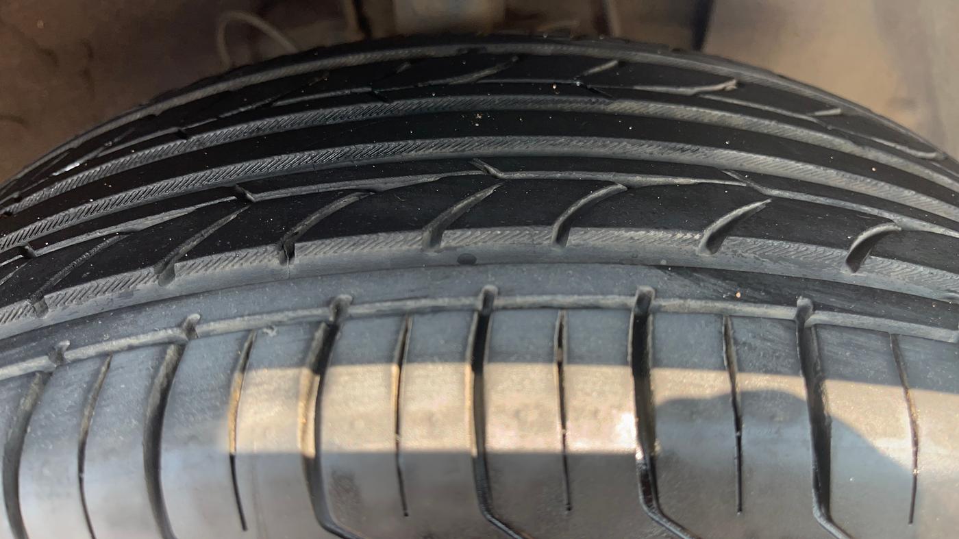 2019 Hyundai VENUE SX 1.0 TURBO, Petrol, Manual, 58,526 km, Right Front Tyre Tread