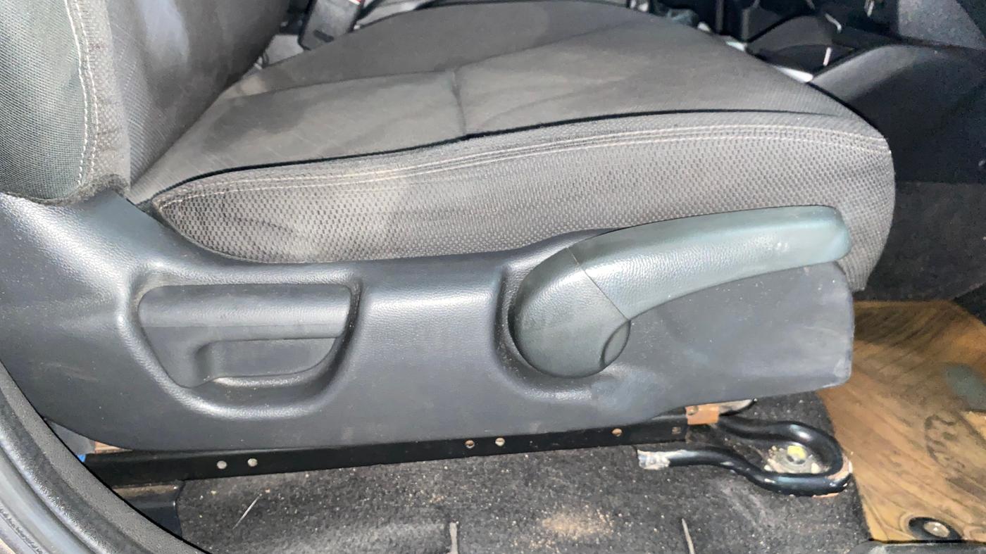 2015 Honda Jazz 1.2L I-VTEC VX, Petrol, Manual, 58,342 km, Driver Side Adjustment Panel
