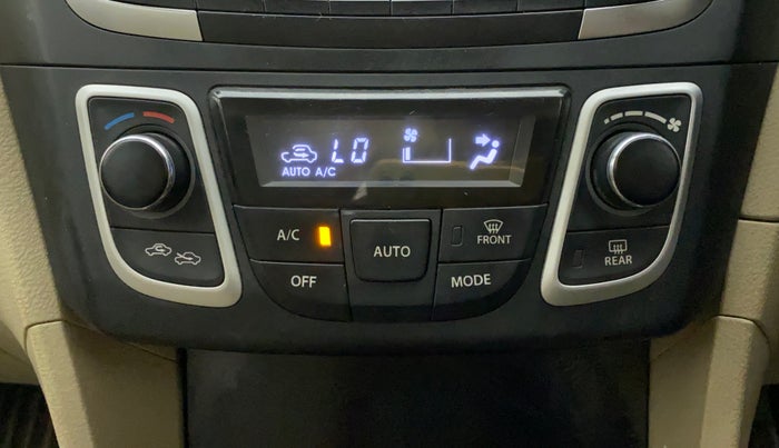 2015 Maruti Ciaz ZXI, Petrol, Manual, 48,058 km, Automatic Climate Control
