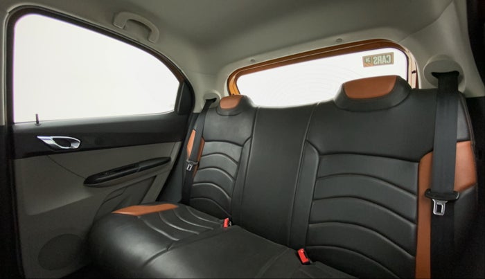 2017 Tata Tiago XZA PETROL, Petrol, Automatic, 37,725 km, Right Side Rear Door Cabin