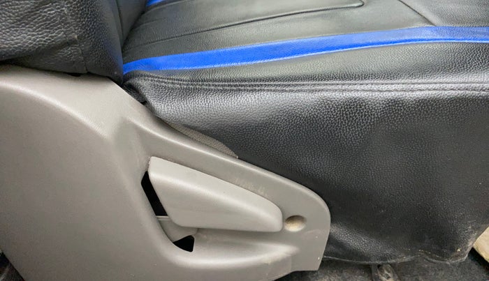 2015 Datsun Go Plus T, Petrol, Manual, 65,584 km, Driver Side Adjustment Panel