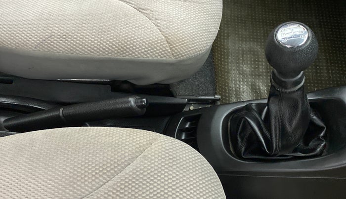 2013 Maruti Wagon R 1.0 LXI CNG, CNG, Manual, 68,380 km, Gear Lever