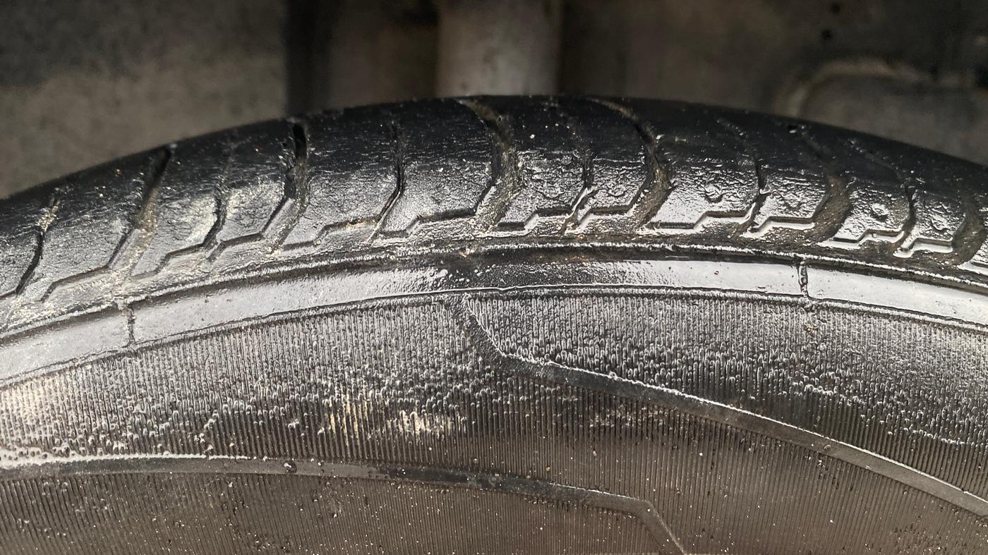 2022 Tata ALTROZ XZ PETROL, Petrol, Manual, 67,032 km, Right Rear Tyre Tread