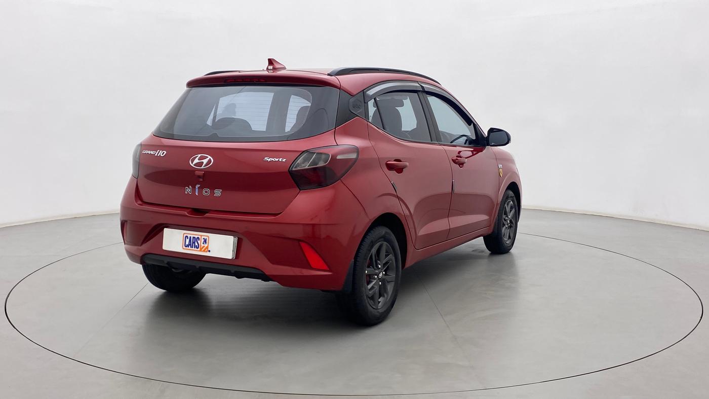 2020 Hyundai GRAND I10 NIOS SPORTZ AMT 1.2 KAPPA VTVT, Petrol, Automatic, 26,310 km, Right Back Diagonal