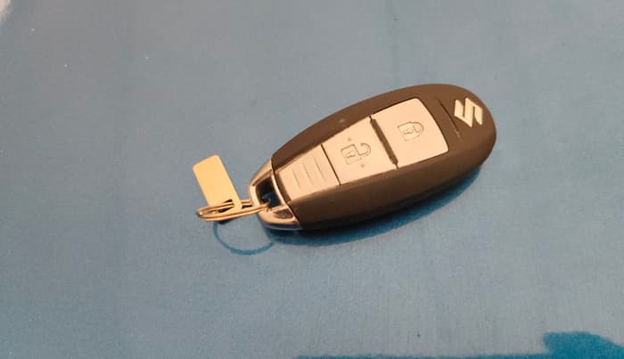 2018 Maruti IGNIS ZETA 1.2, Petrol, Manual, 70,625 km, Key Close Up