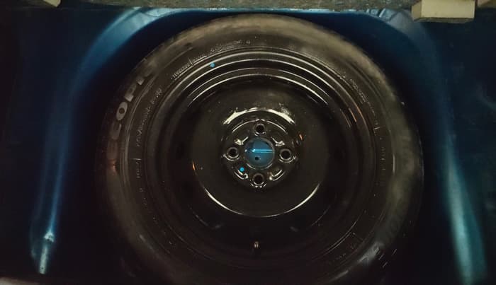 2018 Maruti IGNIS ZETA 1.2, Petrol, Manual, 70,625 km, Spare Tyre