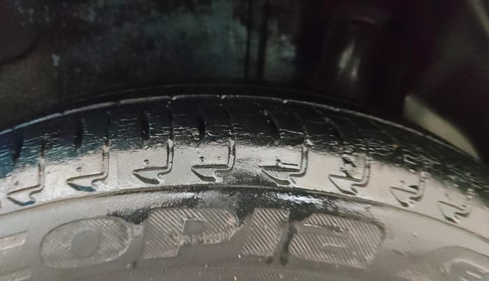 2018 Maruti IGNIS ZETA 1.2, Petrol, Manual, 70,625 km, Left Rear Tyre Tread