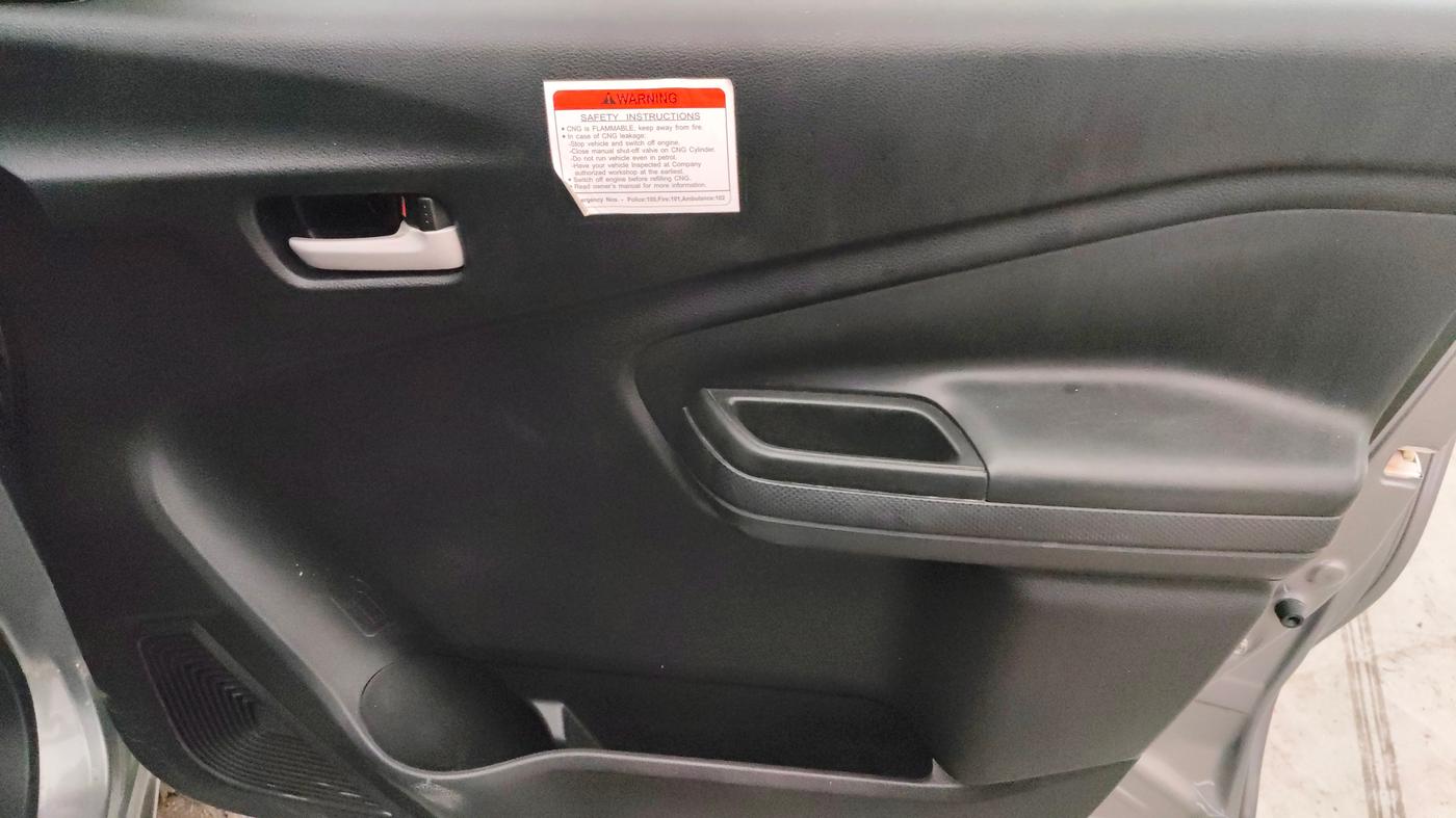 2023 Maruti Celerio VXI CNG, CNG, Manual, 27,380 km, Driver Side Door Panels Control