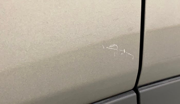2022 Maruti BREZZA ZXI SMART HYBRID , Petrol, Manual, 66,111 km, Right quarter panel - Minor scratches