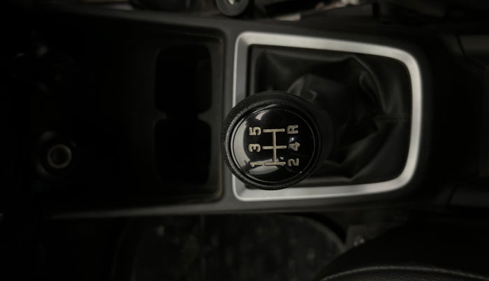 2021 Maruti Swift VXI, Petrol, Manual, 23,811 km, Gear Lever