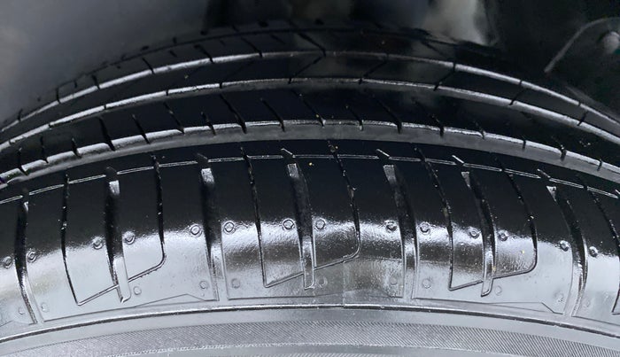 2020 Hyundai Creta 1.5 EX Petrol MT, Petrol, Manual, 14,114 km, Left Rear Tyre Tread