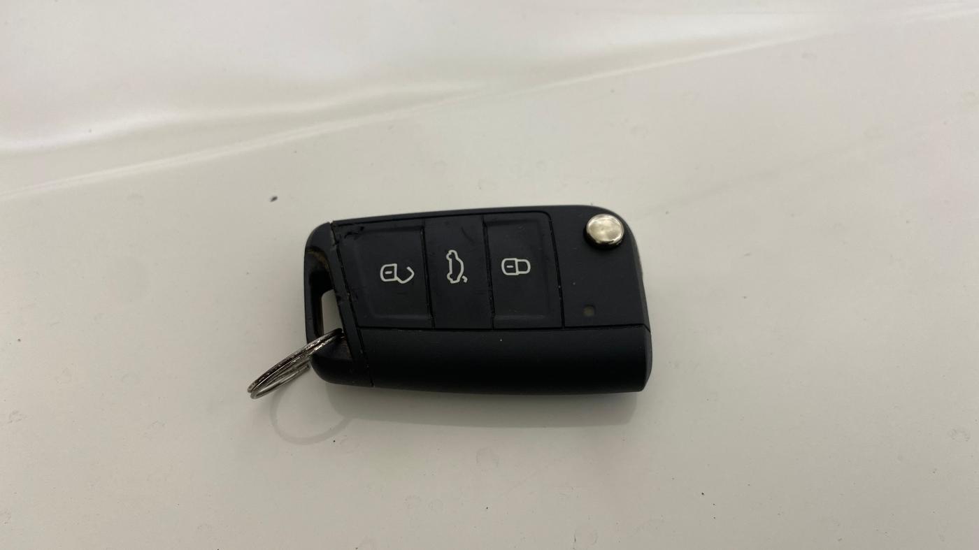 2021 Skoda KUSHAQ STYLE 1.0L TSI AT, Petrol, Automatic, 28,906 km, Key Close Up