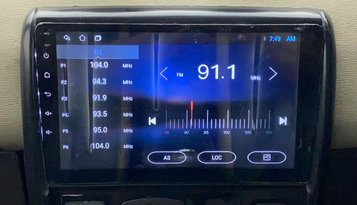 2014 Renault Duster 85 PS RXL PLUS DIESEL, Diesel, Manual, 1,10,526 km, Infotainment system - Display is damaged