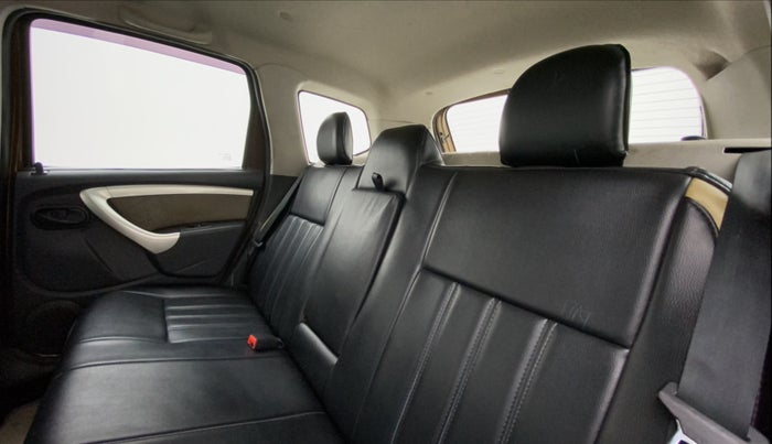 2014 Renault Duster 85 PS RXL PLUS DIESEL, Diesel, Manual, 1,10,526 km, Right Side Rear Door Cabin