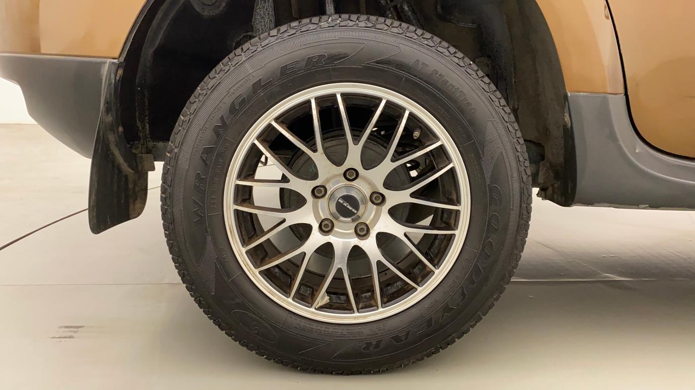 2014 Renault Duster 85 PS RXL PLUS DIESEL, Diesel, Manual, 1,10,526 km, Right Rear Wheel