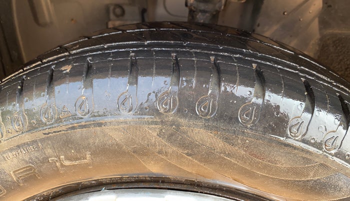 2021 Datsun Redi Go T, Petrol, Manual, 38,975 km, Left Front Tyre Tread