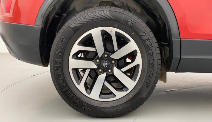 2020 Tata Harrier XZA PLUS 2.0L, Diesel, Automatic, 68,859 km, Right Rear Wheel