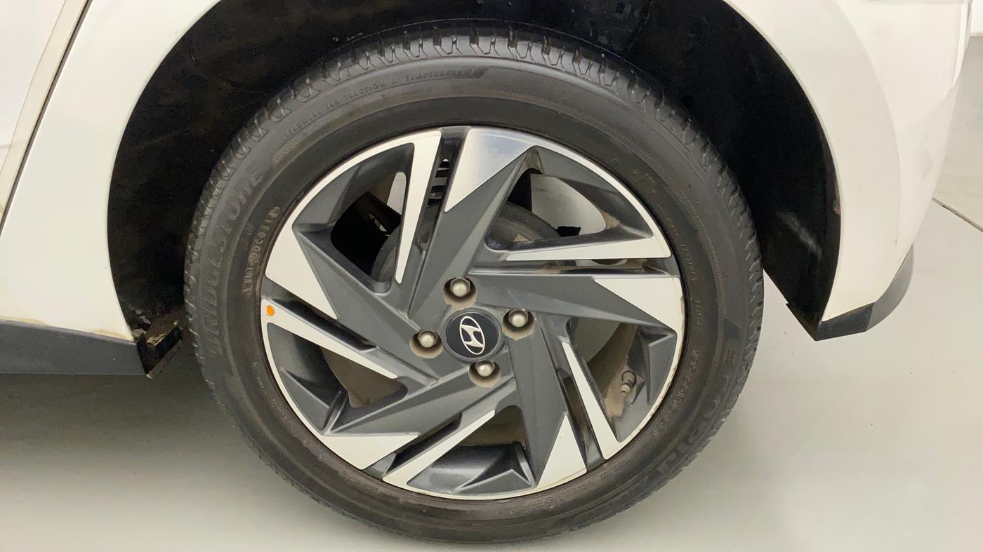 2020 Hyundai NEW I20 ASTA (O) 1.0 TURBO GDI DCT, Petrol, Automatic, 13,235 km, Left Rear Wheel