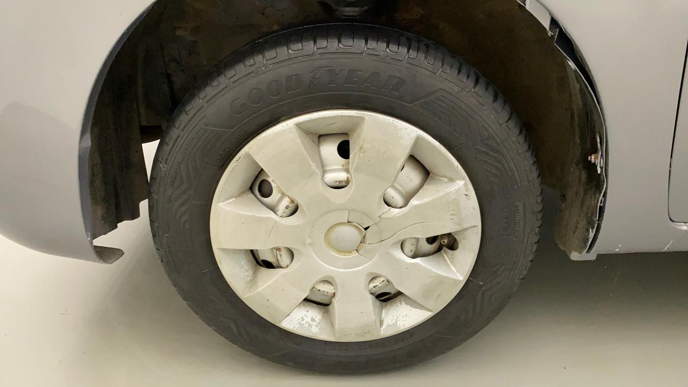2012 Maruti Wagon R 1.0 LXI CNG, CNG, Manual, 96,233 km, Left Front Wheel