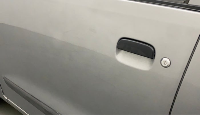 2012 Maruti Wagon R 1.0 LXI CNG, CNG, Manual, 96,233 km, Front passenger door - Minor scratches